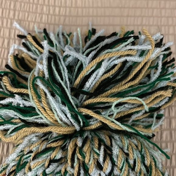 Handmade hand knitted super heavy duty, colorful beanie, one size - Picture 3 of 6